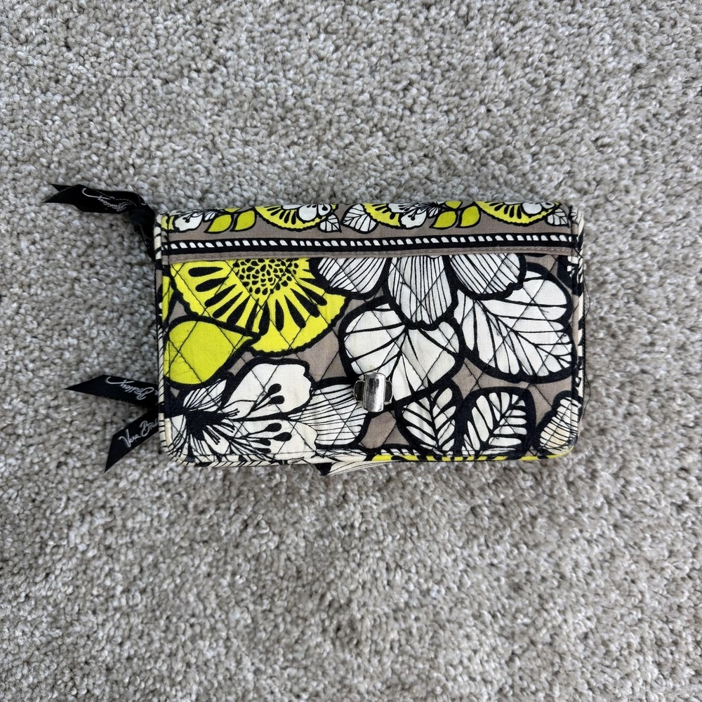 Vera Bradley Wallet Womens One Size Yellow Floral Quilted Cotton Wristlet Zip ID - Picture 1 of 7
